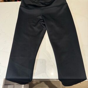 Black underarmer thermal leggings